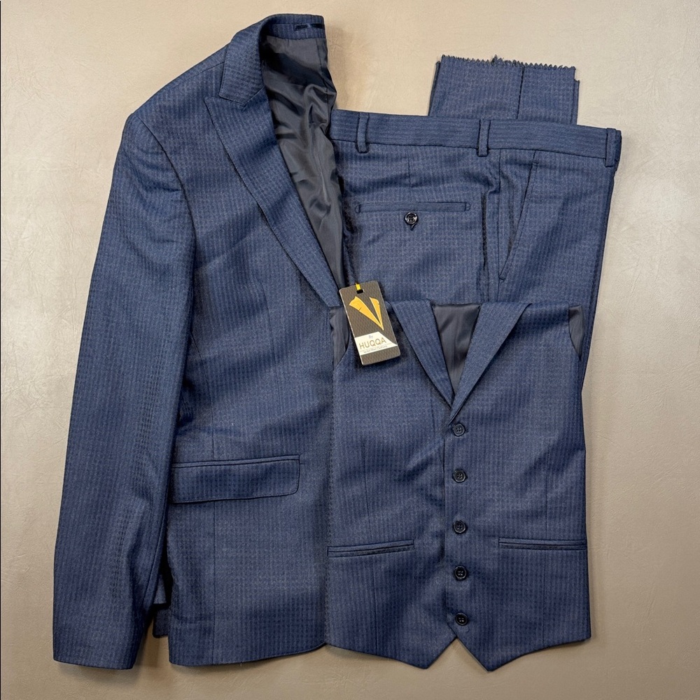 HUQQA 3-Piece Blue Suit 38R Jacket Vest Pants 35x36 Cotton NWT